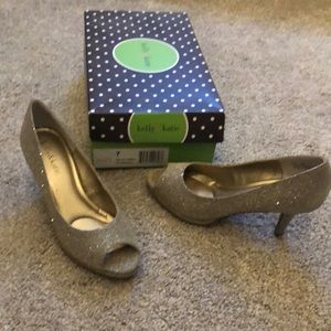 kelly & katie Gold Open Toed Shoes wedding